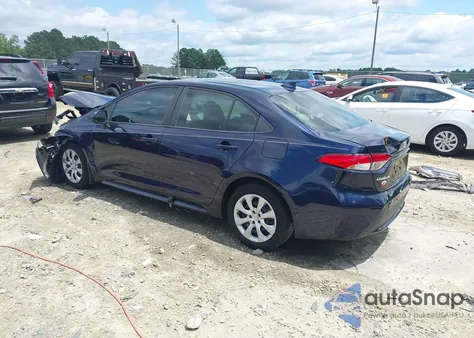 2021 Toyota Corolla Le z USA, uszkodzony, nr VIN 5YFEPMAE7MP158947